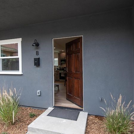 Beautiful Apartment In Atwater Village Glendale Exterior photo